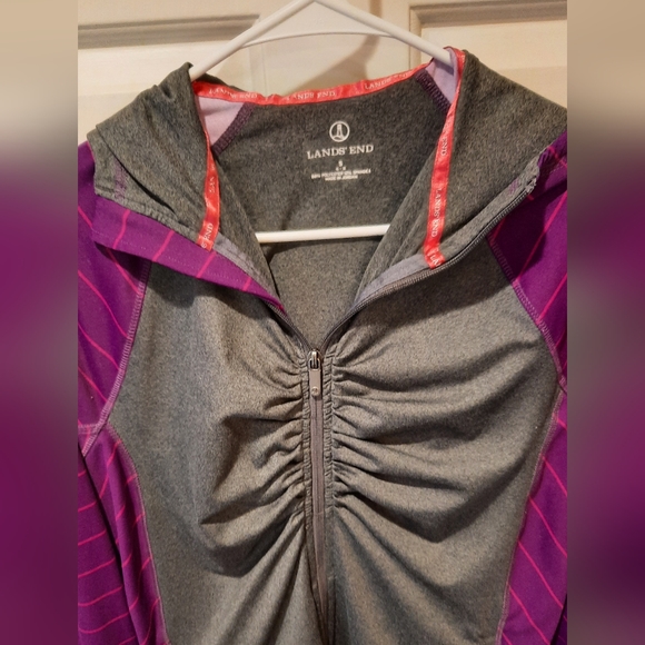 Lands End Zip-Up Lightweight Hooded Jacket/Sweatshirt size Small (6-8) - Picture 13 of 15